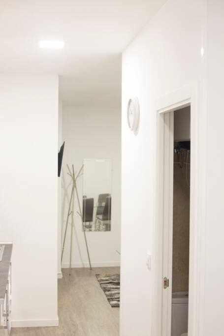 Comodo Y Agradable Estudio En Madrid Centro A2 외부 사진